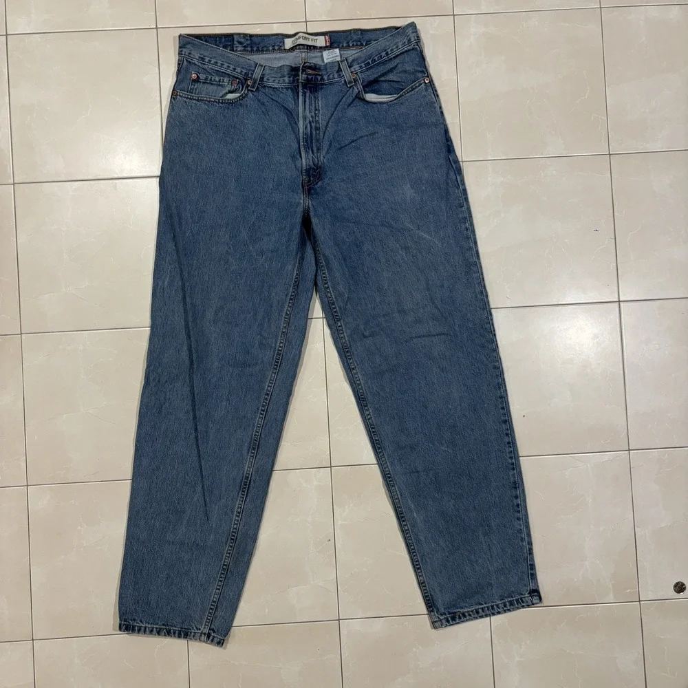 Levi's 560 Men's Jeans 38x34 Loose Fit Tapered Leg, Medium Wash Blue Denim
